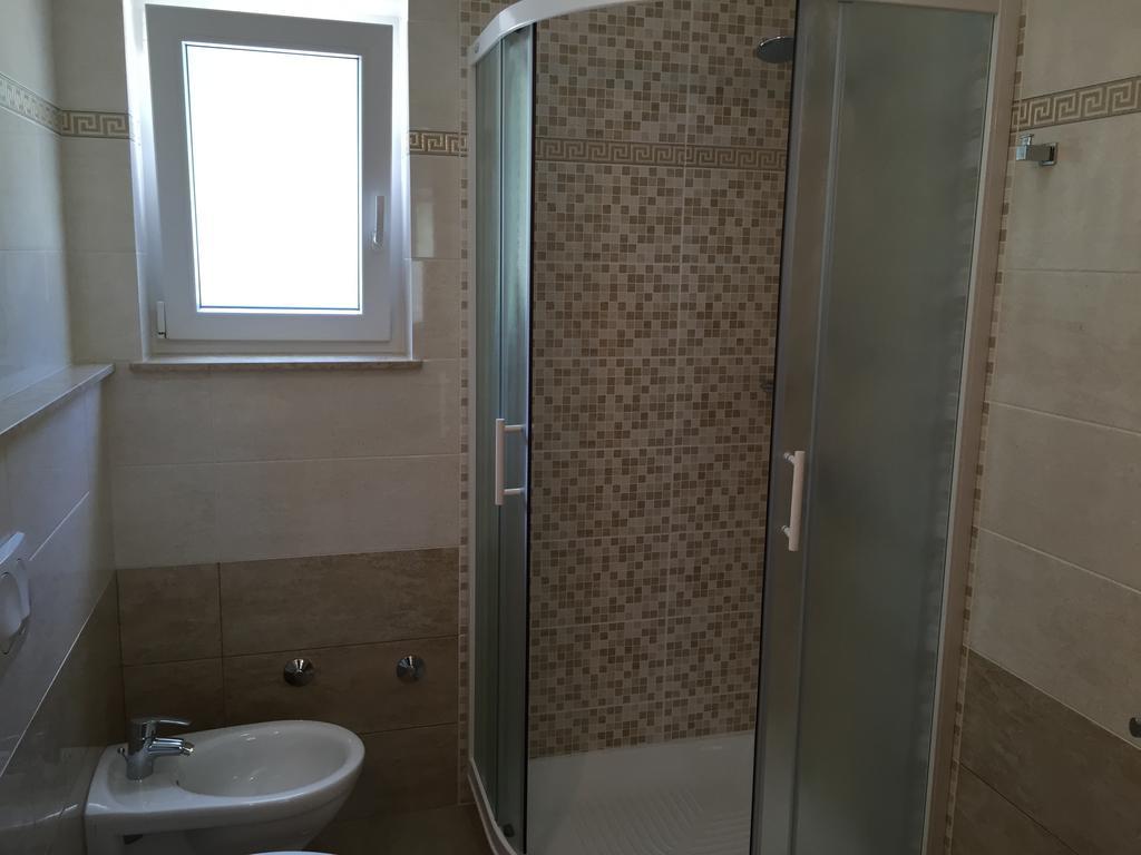Apartments Sanbrandin Krk Town Δωμάτιο φωτογραφία