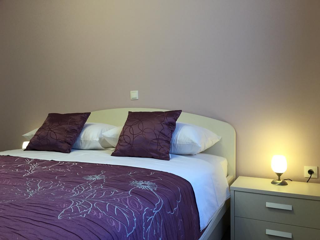 Apartments Sanbrandin Krk Town Δωμάτιο φωτογραφία