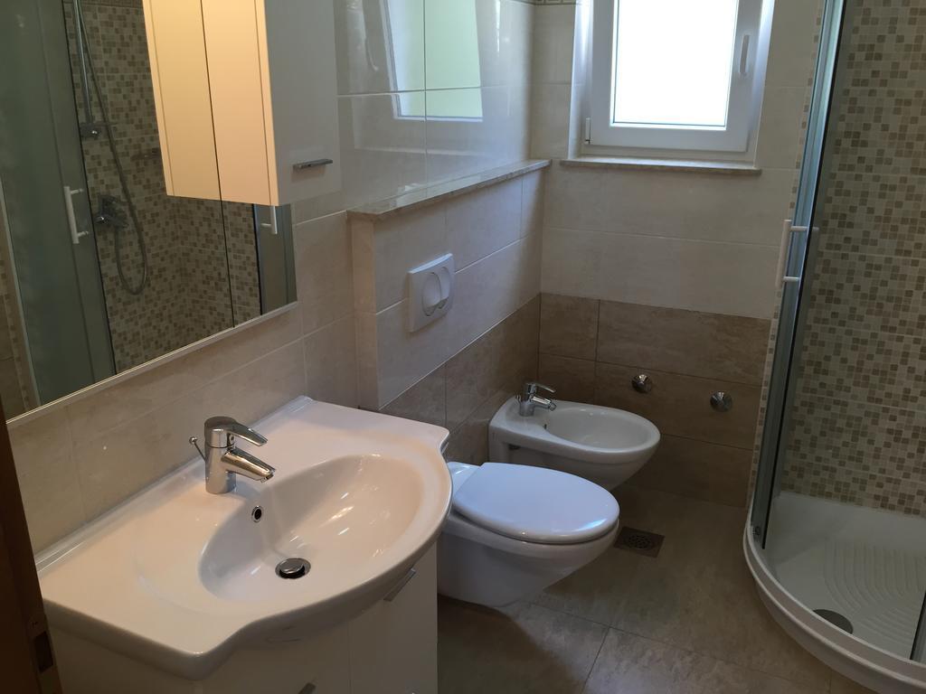 Apartments Sanbrandin Krk Town Δωμάτιο φωτογραφία