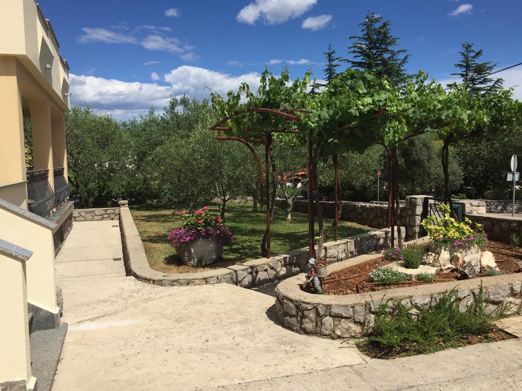 Apartments Sanbrandin Krk Town Εξωτερικό φωτογραφία